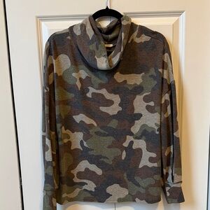 Millibon Camouflage Cowl Neck Women's Sweater